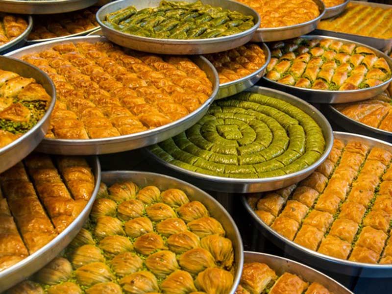 طرز تهیه باقلوا با خمیر یوفکا به روش ترکیه ای