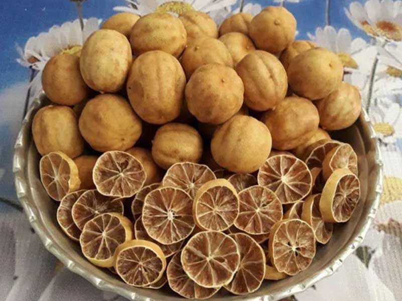 خشک کردن لیمو عمانی و گرفتن تلخی لیمو قبل خشک کردن و در غذا