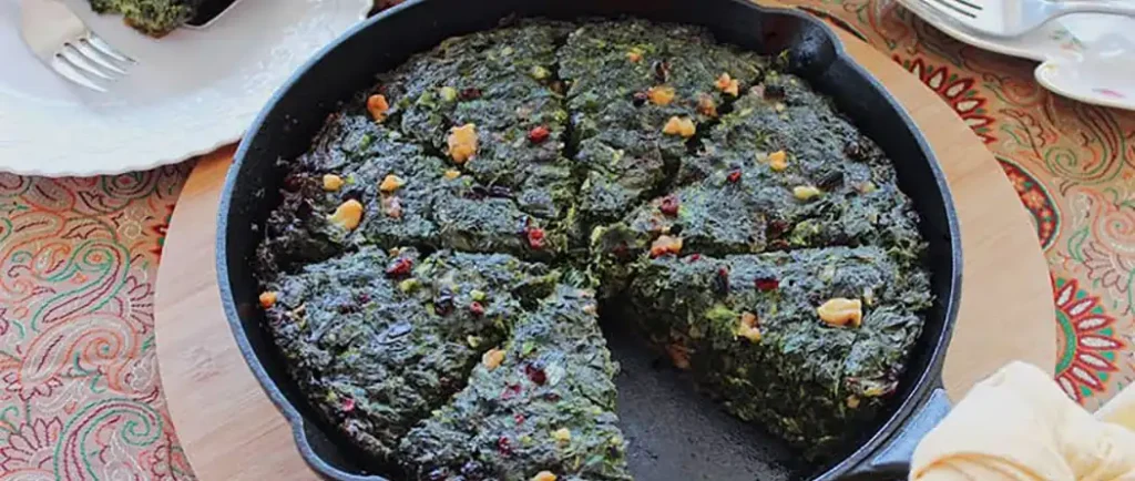 کوکو پونه خوش عطر و خوشمزه به دو روش آسان و سریع در خانه 2 طرز تهیه کوکو پونه