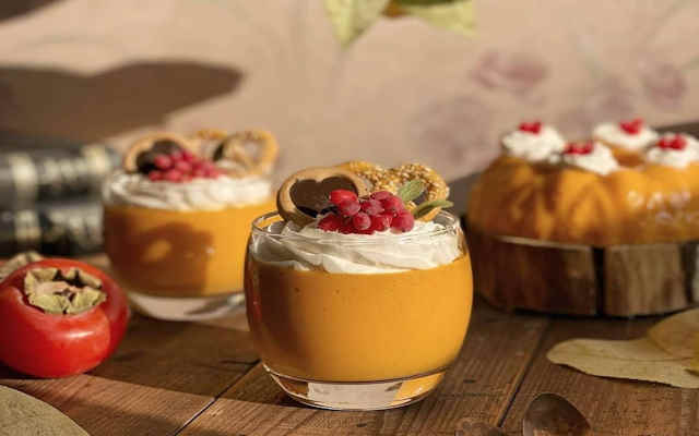 طرز تهیه کرم خرمالوی خانگی با طعم بینظیر پاییزی 1 طرز تهیه کرم خرمالوی خانگی با طعم بینظیر پاییزی