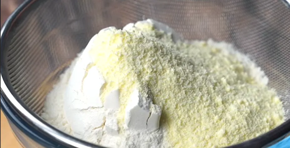 کیک فنجونی در هواپز؛ ساده، سریع و بدون نیاز به فر 3 طرز تهیه